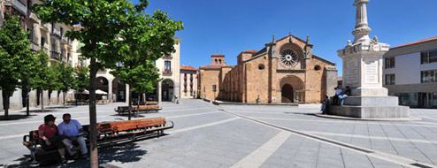 Santa Teresa square